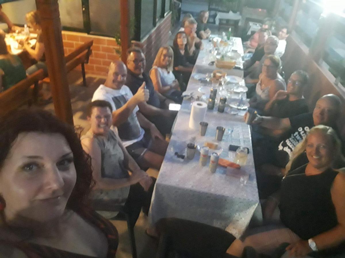 Apartmenthotel Sithon Sarti Bagian luar foto