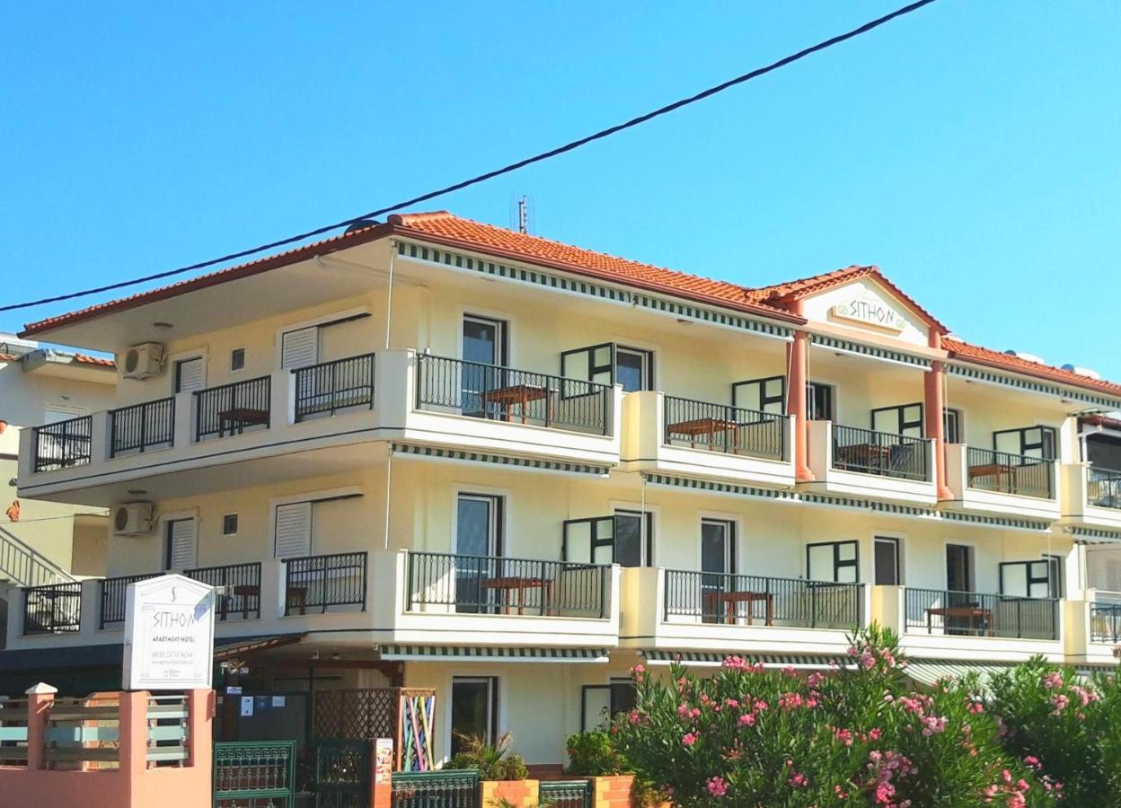 Apartmenthotel Sithon Sarti Bagian luar foto