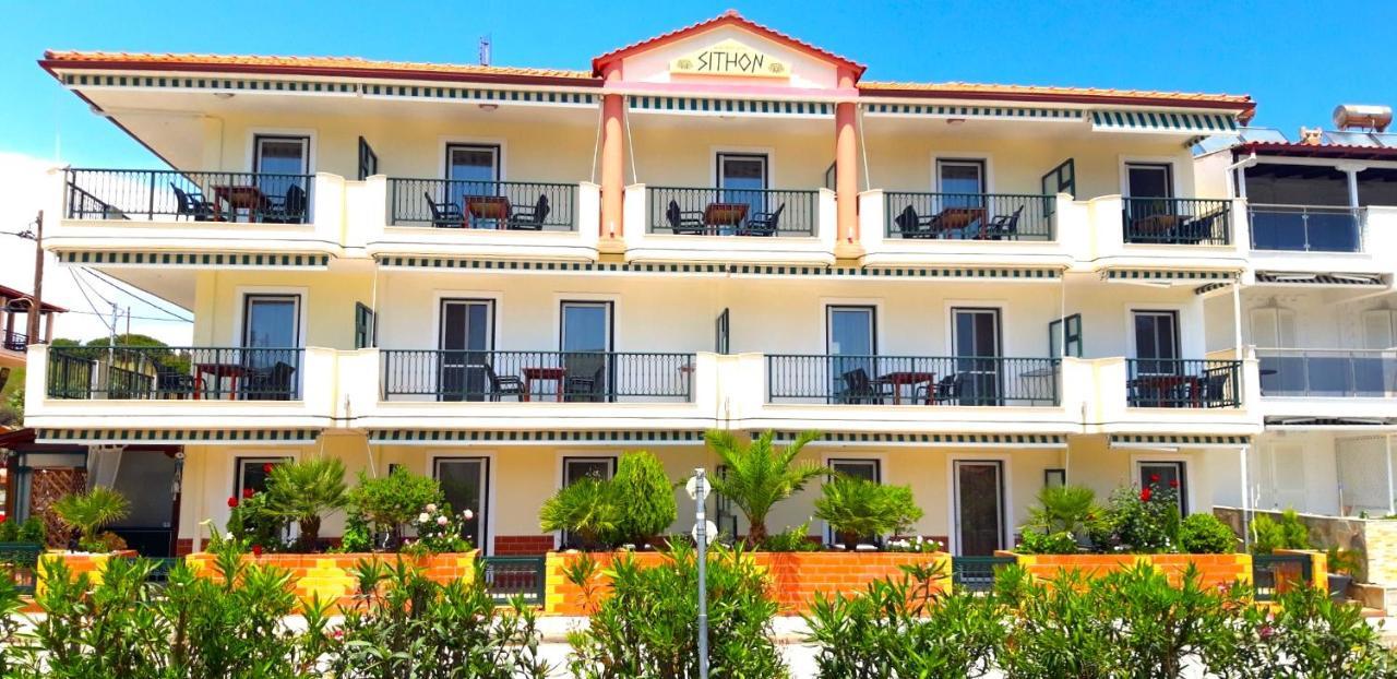 Apartmenthotel Sithon Sarti Bagian luar foto