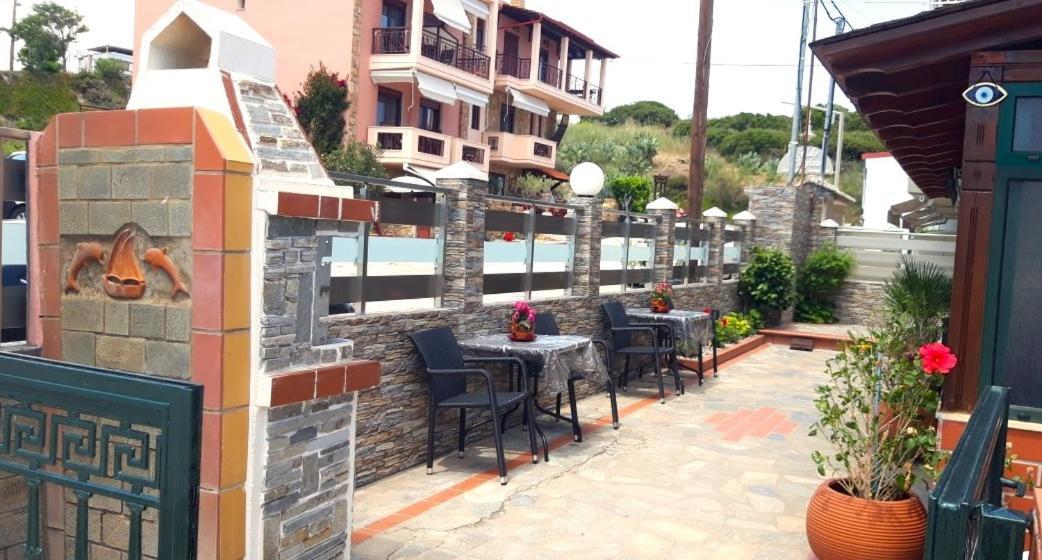 Apartmenthotel Sithon Sarti Bagian luar foto